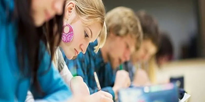 Nghề Tiếp Viên Hàng Không