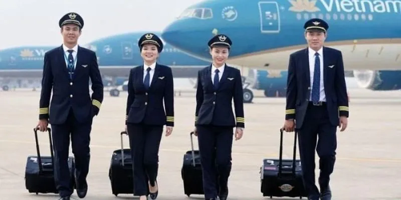 phi công Vietnam Airlines